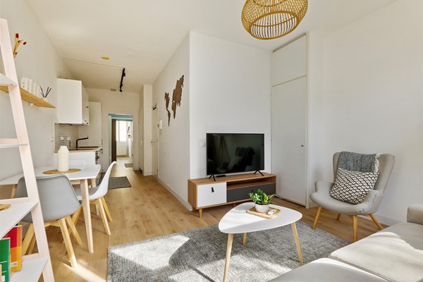 Medium property photo - Van Boetzelaerstraat 24-2, 1051 CW Amsterdam